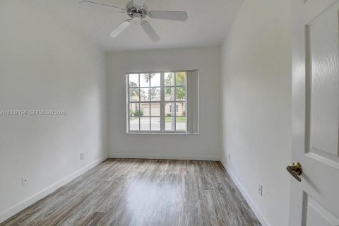 Casa en venta en Boynton Beach, Florida, 3 dormitorios, 184.97 m2 № 2186322 - foto 18