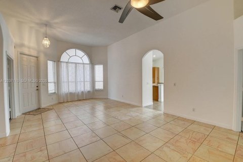 Casa en venta en Boynton Beach, Florida, 3 dormitorios, 184.97 m2 № 2186322 - foto 12