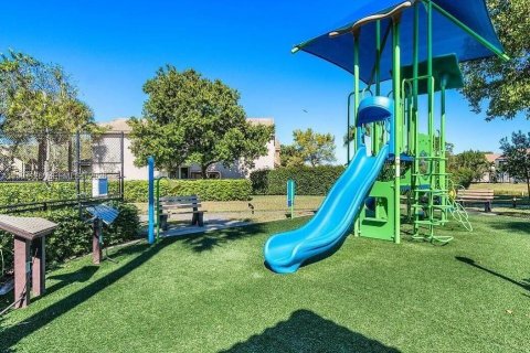 Casa en venta en Boynton Beach, Florida, 3 dormitorios, 184.97 m2 № 2186322 - foto 27