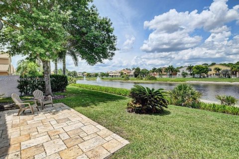 Casa en venta en Boynton Beach, Florida, 3 dormitorios, 184.97 m2 № 2186322 - foto 6