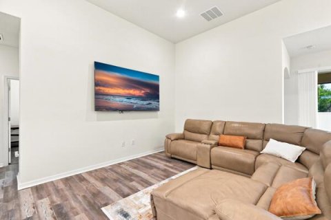 Villa ou maison à vendre à Port St. Lucie, Floride: 5 chambres, 219.34 m2 № 2260394 - photo 11