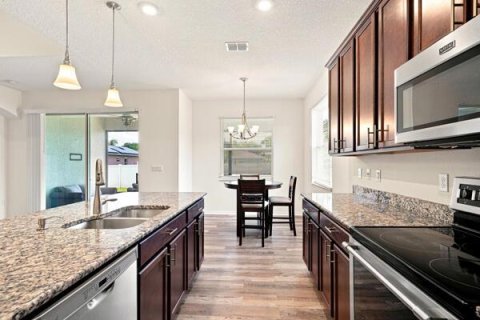 Villa ou maison à vendre à Port St. Lucie, Floride: 5 chambres, 219.34 m2 № 2260394 - photo 9