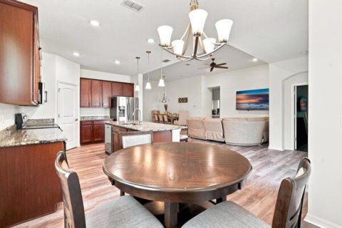 Villa ou maison à vendre à Port St. Lucie, Floride: 5 chambres, 219.34 m2 № 2260394 - photo 13