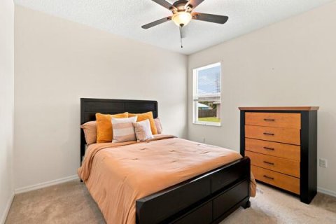 Villa ou maison à vendre à Port St. Lucie, Floride: 5 chambres, 219.34 m2 № 2260394 - photo 18