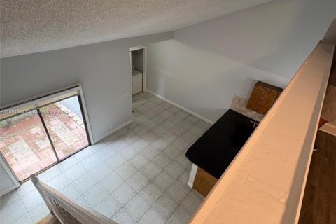 Adosado en venta en Lauderhill, Florida, 3 dormitorios, 78.87 m2 № 2012154 - foto 15