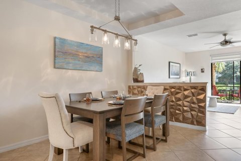 Copropriété à vendre à Bradenton, Floride: 3 chambres, 141.21 m2 № 2431015 - photo 8
