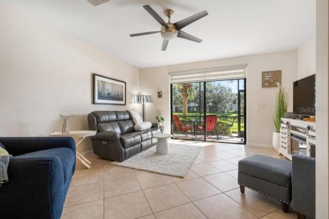 Copropriété à vendre à Bradenton, Floride: 3 chambres, 141.21 m2 № 2431015 - photo 17