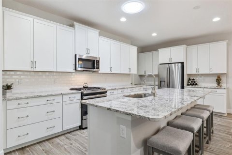 Casa en venta en DeLand, Florida, 2 dormitorios, 179.12 m2 № 2151231 - foto 4