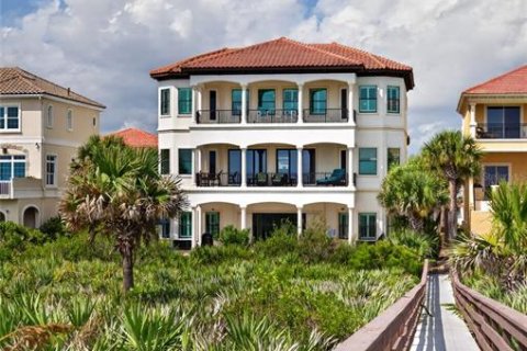 Villa ou maison à vendre à Palm Coast, Floride: 7 chambres, 474.64 m2 № 2351657 - photo 4