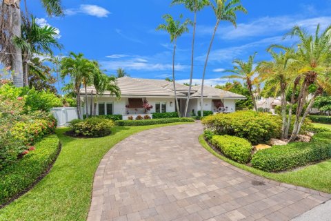 Villa ou maison à Fort Lauderdale, Floride 4 chambres, 331.29 m2 № 2271416