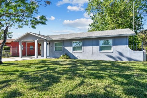 Villa ou maison à Orlando, Floride 3 chambres, 82.5 m2 № 2318570