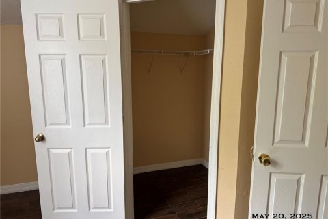 House in Orlando, Florida 3 bedrooms, 137.12 sq.m. № 1917190 - photo 21