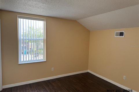 House in Orlando, Florida 3 bedrooms, 137.12 sq.m. № 1917190 - photo 28