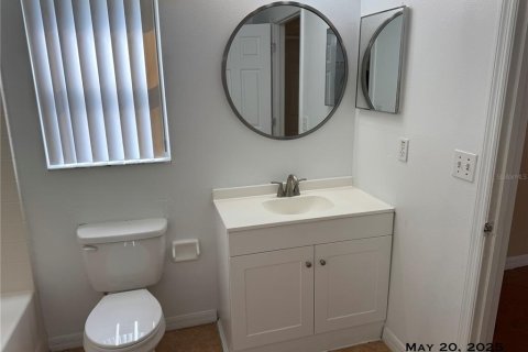 House in Orlando, Florida 3 bedrooms, 137.12 sq.m. № 1917190 - photo 15