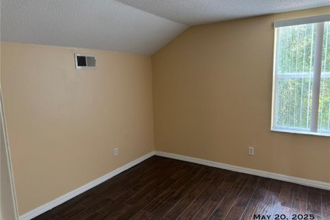 House in Orlando, Florida 3 bedrooms, 137.12 sq.m. № 1917190 - photo 19