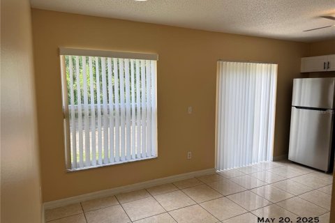 House in Orlando, Florida 3 bedrooms, 137.12 sq.m. № 1917190 - photo 8