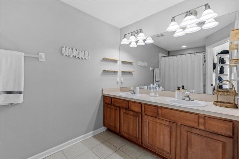 Townhouse in Wesley Chapel, Florida 3 bedrooms, 147.53 sq.m. № 1717579 - photo 29