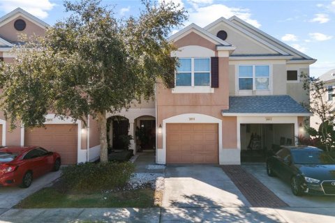 Townhouse in Wesley Chapel, Florida 3 bedrooms, 147.53 sq.m. № 1717579 - photo 3