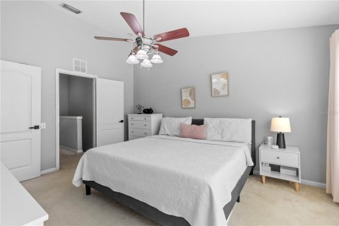 Townhouse in Wesley Chapel, Florida 3 bedrooms, 147.53 sq.m. № 1717579 - photo 25