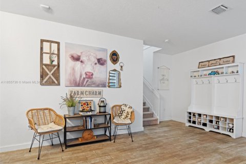 Villa ou maison à vendre à Homestead, Floride: 5 chambres, 269.88 m2 № 2021517 - photo 19