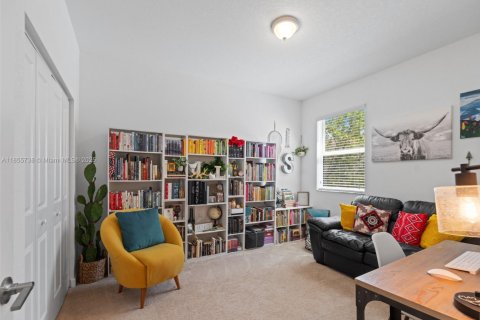 Villa ou maison à vendre à Homestead, Floride: 5 chambres, 269.88 m2 № 2021517 - photo 8