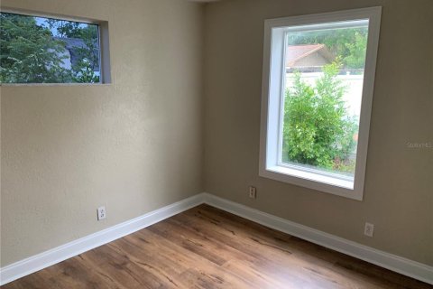 Commercial property in Largo, Florida 282.42 sq.m. № 1561335 - photo 15