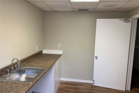 Commercial property in Largo, Florida 282.42 sq.m. № 1561335 - photo 16