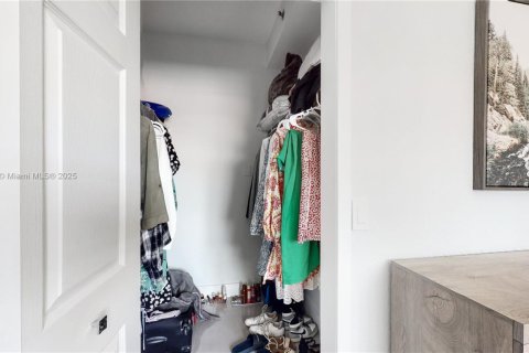 Copropriété à louer à Aventura, Floride: 3 chambres, 122.63 m2 № 1961103 - photo 16