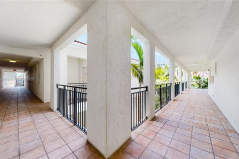 Copropriété à louer à Aventura, Floride: 3 chambres, 122.63 m2 № 1961103 - photo 22