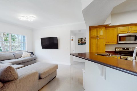 Copropriété à louer à Aventura, Floride: 3 chambres, 122.63 m2 № 1961103 - photo 5