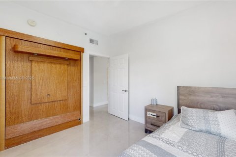 Copropriété à louer à Aventura, Floride: 3 chambres, 122.63 m2 № 1961103 - photo 13