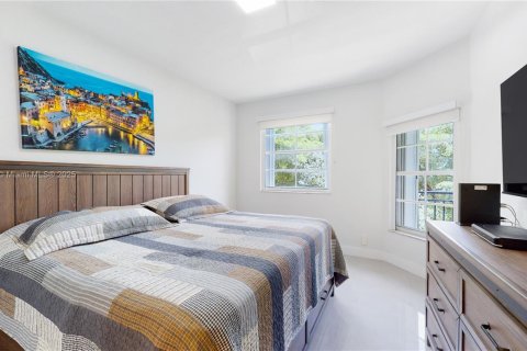 Copropriété à louer à Aventura, Floride: 3 chambres, 122.63 m2 № 1961103 - photo 9