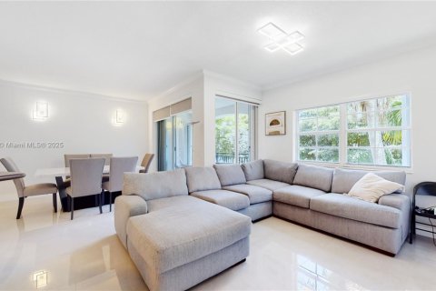 Copropriété à louer à Aventura, Floride: 3 chambres, 122.63 m2 № 1961103 - photo 3