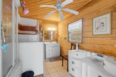 Casa en venta en Tavernier, Florida, 2 dormitorios, 73.86 m2 № 1954394 - foto 21