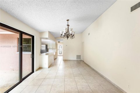 Villa ou maison à louer à Wellington, Floride: 5 chambres, 161.46 m2 № 2087805 - photo 10