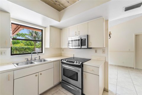 Villa ou maison à louer à Wellington, Floride: 5 chambres, 161.46 m2 № 2087805 - photo 20