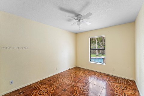 Villa ou maison à louer à Wellington, Floride: 5 chambres, 161.46 m2 № 2087805 - photo 25