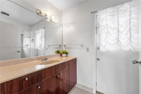 Villa ou maison à louer à Wellington, Floride: 5 chambres, 161.46 m2 № 2087805 - photo 27