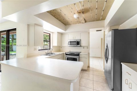 Villa ou maison à louer à Wellington, Floride: 5 chambres, 161.46 m2 № 2087805 - photo 17