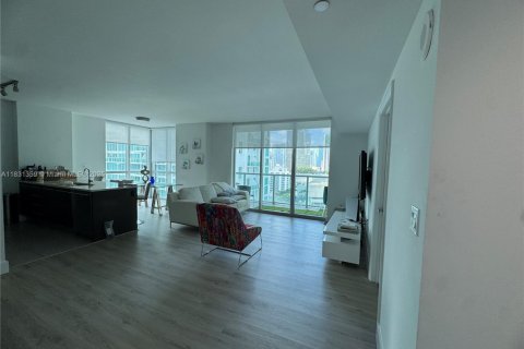 Купить кондоминиум в Майами, Флорида 2 спальни, 104.33м2, № 1808975 - фото 27
