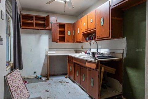 Купить виллу или дом в Порт-Шарлотт, Флорида 4 комнаты, 93.92м2, № 1909696 - фото 17