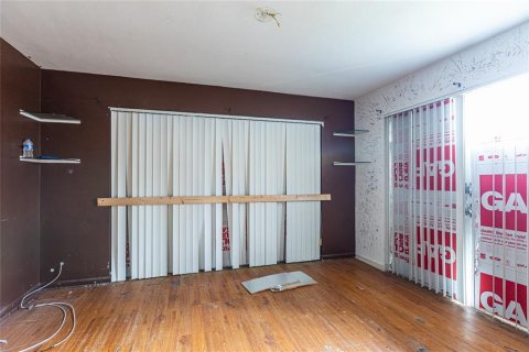 Купить виллу или дом в Порт-Шарлотт, Флорида 4 комнаты, 93.92м2, № 1909696 - фото 11
