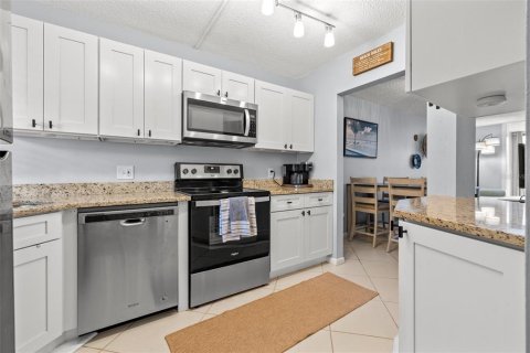 Copropriété à vendre à Clearwater, Floride: 2 chambres, 96.15 m2 № 1716706 - photo 6