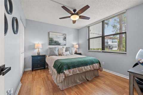 Copropriété à vendre à Clearwater, Floride: 2 chambres, 96.15 m2 № 1716706 - photo 18