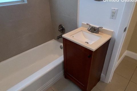 Appartement à louer à Fort Lauderdale, Floride: 1 chambre, 69.68 m2 № 2271250 - photo 13