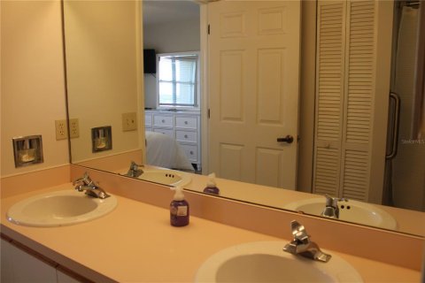 Condominio en alquiler en Palmetto, Florida, 2 dormitorios, 86.96 m2 № 296167 - foto 12