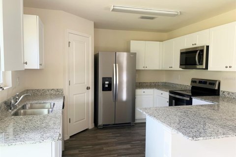 House in North Port, Florida 3 bedrooms, 153.38 sq.m. № 2197500 - photo 5