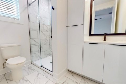 Touwnhouse à louer à Tampa, Floride: 3 chambres, 140.56 m2 № 2095385 - photo 7