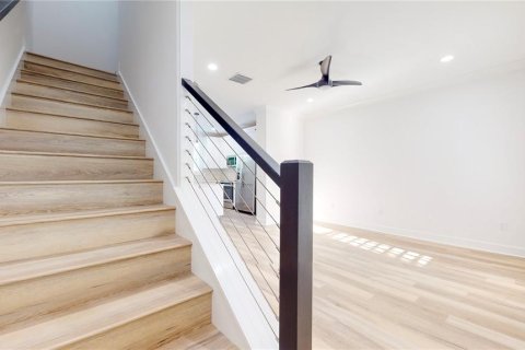 Touwnhouse à louer à Tampa, Floride: 3 chambres, 140.56 m2 № 2095385 - photo 19