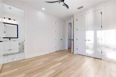 Touwnhouse à louer à Tampa, Floride: 3 chambres, 140.56 m2 № 2095385 - photo 26